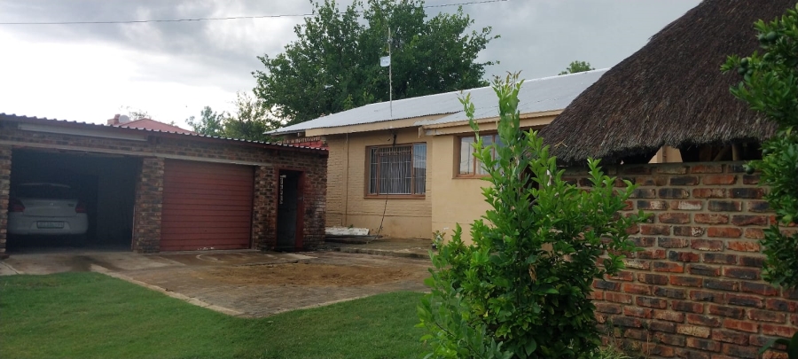 4 Bedroom Property for Sale in Morewag Free State